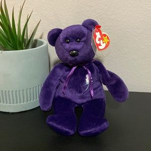 Vintage Original Collector’s TY Beanie Baby: Princess & Acyclic Box